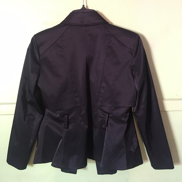 Bebe Satin Pleated Jacket - Picture 4 of 8
